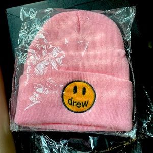 Drewhouse beanie pink